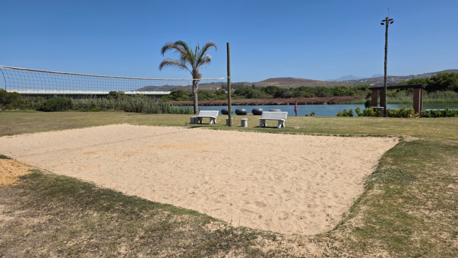 3 Bedroom Property for Sale in Hartenbos Central Western Cape